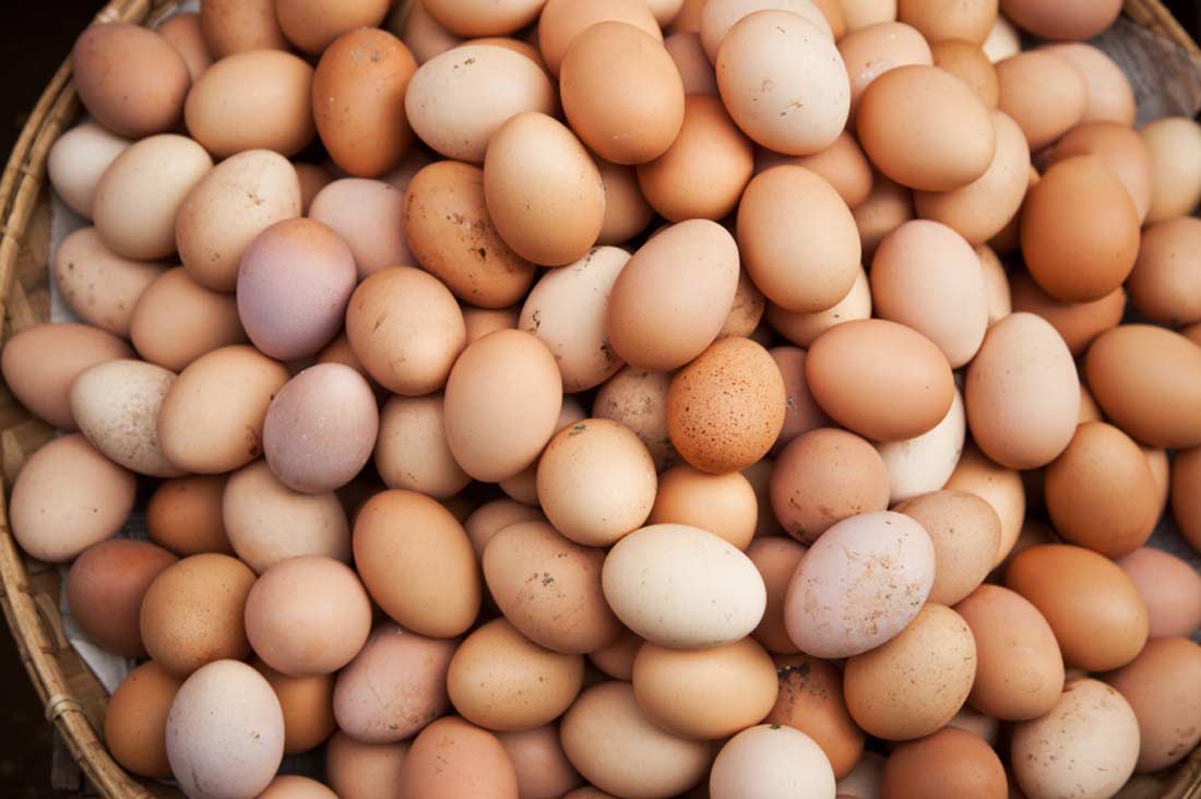 3 veidi, kā mikroviļņu krāsnī pagatavot olas
