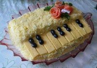 Salāti ar mūzikas notīm – “Klavieres”
