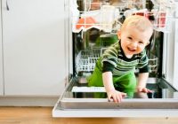 Mazi bērni un virtuves dizains: 5 ieteikumi, ko ņemt vērā