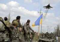 Ukrainas karavīru ģimenes saņem viltus zvanus; kādēļ?