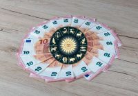 Dižākie astrologi trim zodiaka zīmēm maiju pasludinājuši par naudas veiksmes mēnesi