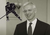 Krišjānis Kariņš Latvijas hokeja izlasei pasniedzis pavisam īpašu dāvanu; ļoti nozīmīga dāvana
