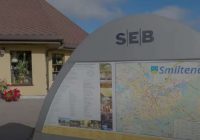 Iebraucot Smiltenē es izplētu acis ieraugot šādu skatu; nu gan cilvēkiem prāts!