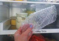 Gudra saimniece vienmēr glabā ledusskapī burbuļplēvi un iesaka darīt to pašu; ģeniāla doma!