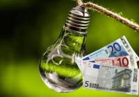 Beidzot ir zināms, kuri Latvijas iedzīvotāji saņems no valsts elektrības naudas pabalstu!