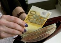 Daļai Rīdzinieku valsts svētkos tiks piešķirts 150 Eiro pabalsts; Uzzini, vai esi viņu Starpā!