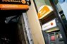 “Swedbank” Pārstāvji Steidzami nāk klajā ar informāciju par klientu maksājumu kartēm un PIN kodiem