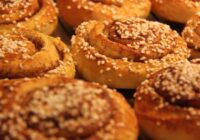 Mana vecvecmāmiņa agrāk gatavoja lipīgās maizītes, šī recepte ir nodota no paaudzes uz paaudzi
