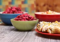 Pastāstīsim, kāpēc vinegretu likt burkā un vai tas maina garšu