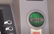 Ja iedzīvotāji veiks šīs konkrētās darbības Latvijas bankomātos, tad iespējams VID ar jums sazināsies