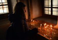 Zinātniece atklāj: 5 biežākās pazīmes, ka mūžībā aizgājis tuvinieks ļoti cenšas ar Jums sazināties