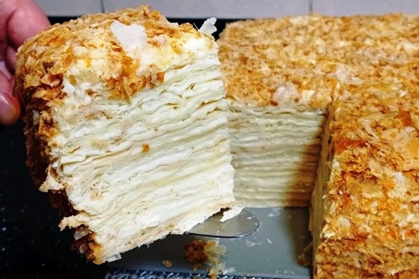 Slinkais “Napoleons” ar vārīto krēmu, kas garšo visiem un pagatavojams bez liekas piepūles