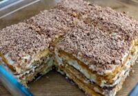 Slinkā torte bez cepšanas tikai 5 minūtēs — maiga, gaisīga un bez miksera Slinkā torte bez cepšanas tikai 5 minūtēs — maiga, gaisīga un bez miksera
