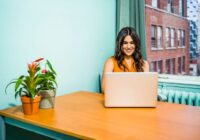 Kādus veiksmes toņus katrai zodiaka zīmei vajadzētu nēsāt 2025. gada novembrī, lai nodrošinātu panākumus