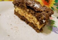 Šokolādes kūka ar hurmu, kas patiks pat tiem, kas nemīl saldumus