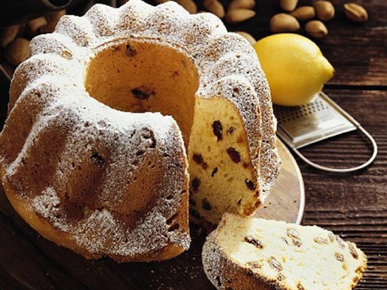 Mūsu ģimenes Ziemassvētku kēksa recepte – ātri un viegli pagatavojams, bet ar izcilu garšu