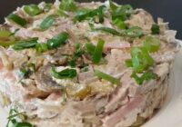 Salāti “Vīriešu laime” – ne grama olas vai siera, bet toties 3 veidu gaļa