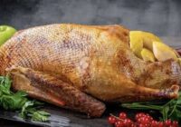 Cepta pīle Jaunajam gadam – šādi gatavota sanāk sulīga un kraukšķīga