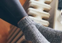 Ko darīt, lai kājas nesaltu pat visbargākajā salnā – triki, kas noderēs ziemā Ko darīt, lai kājas nesaltu pat visbargākajā salnā – triki, kas noderēs ziemā