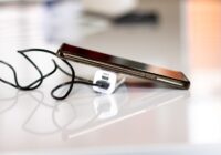 Liela kļūda, ko pieļaujam, pērkot ārējo akumulatoru: 3 funkcijas, bez kurām tas vairs nav jēdzīgs Liela kļūda, ko pieļaujam, pērkot ārējo akumulatoru: 3 funkcijas, bez kurām tas vairs nav jēdzīgs