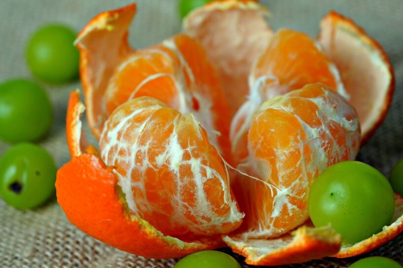 Kāpēc mandarīnu mizas nevajadzētu izmest: šo dārgumu var izmantot atkārtoti