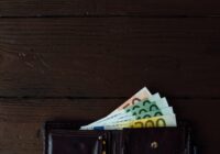 Kā gadu gaitā varēja rasties miljonu zaudējumi Latvijas budžetā – uzņēmējs skaidro iespējamu shēmu