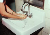 5 pazīmes, ka mājās ir ciets ūdens, un ko darīt