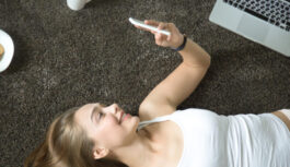 Kā cilvēki pavada brīvo laiku digitālajā vidē?